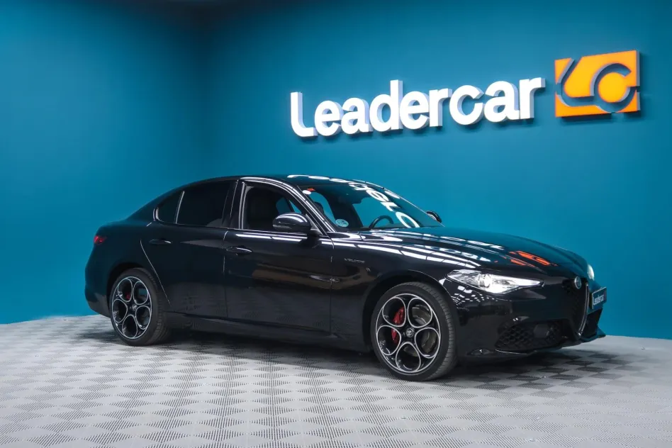Alfa Romeo Giulia 2.0 GASOLINA 280CV VELOCE