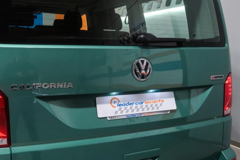 Volkswagen California 2.0 TDI BMT BEACH TOUR 4M DSG 204CV