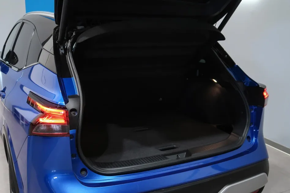 Nissan Qashqai DIG-T 140CV MHEV 4X2 TEKNA
