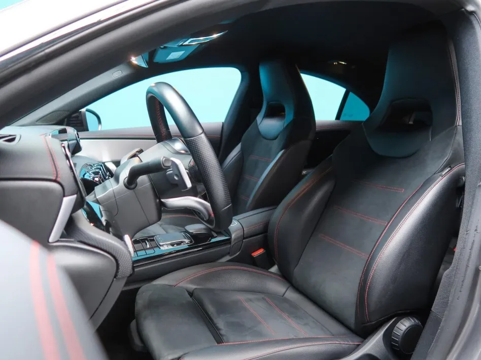Mercedes-benz Cla 180 COUPE 136CV