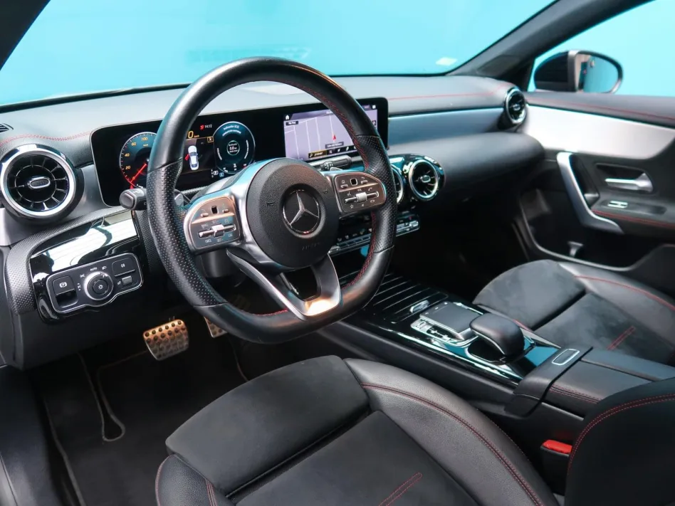 Mercedes-benz Cla 180 COUPE 136CV
