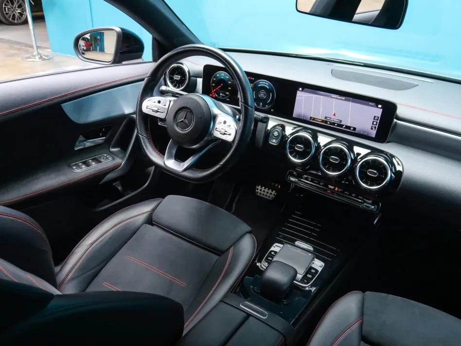 Mercedes-benz Cla 180 COUPE 136CV