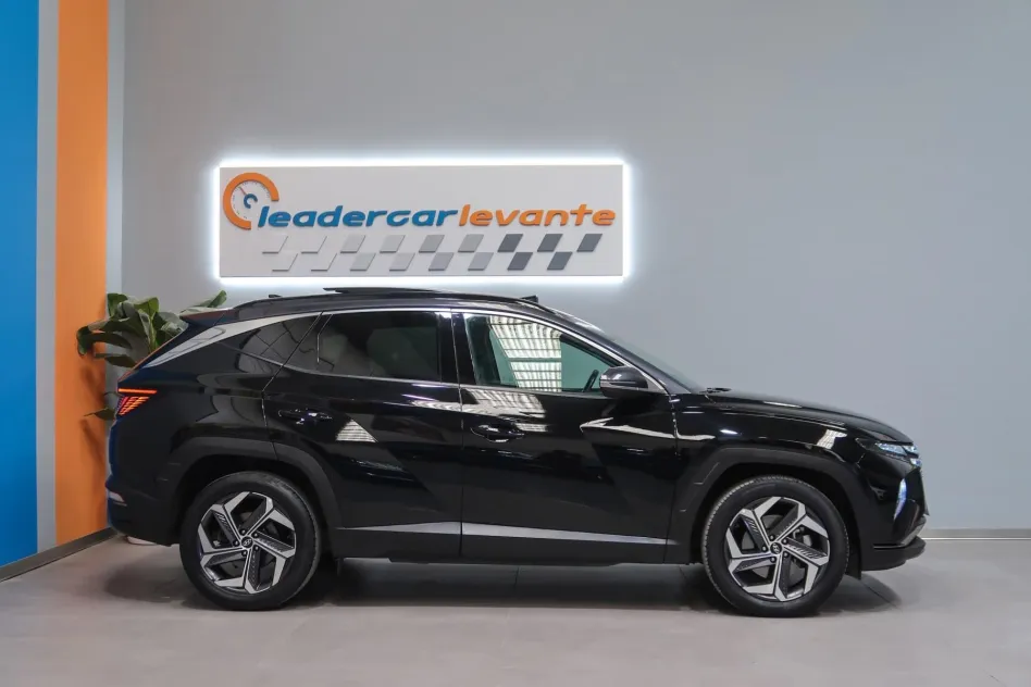 Hyundai Tucson 1.6 TGDI 230CV HEV TECNO SKY AUTO