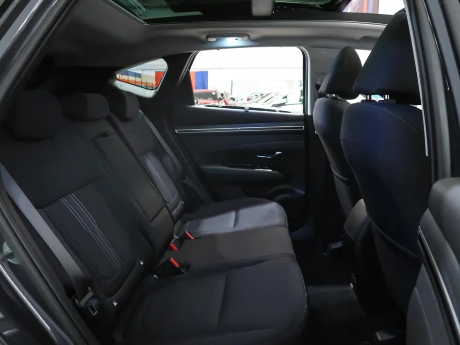 Hyundai Tucson 1.6 TGDI 230CV HEV TECNO SKY AUTO