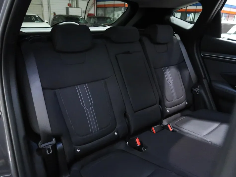 Hyundai Tucson 1.6 TGDI 230CV HEV TECNO SKY AUTO