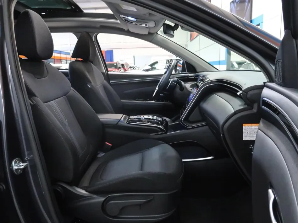 Hyundai Tucson 1.6 TGDI 230CV HEV TECNO SKY AUTO