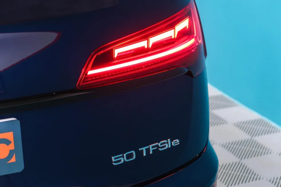 Audi Q5 Sportback BLACK LINE 50 TFSI E QUATTRO 299CV