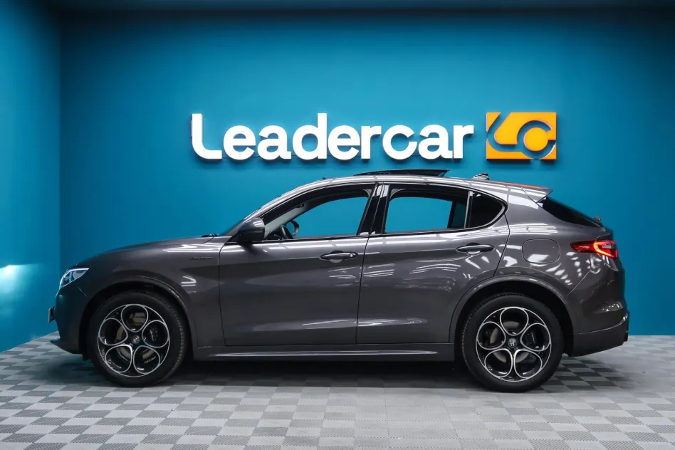 Alfa Romeo Stelvio 2.0 GASOLINA 280CV VELOCE