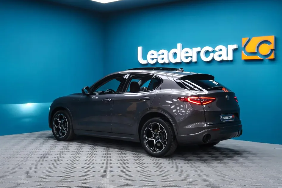 Alfa Romeo Stelvio 2.0 GASOLINA 280CV VELOCE