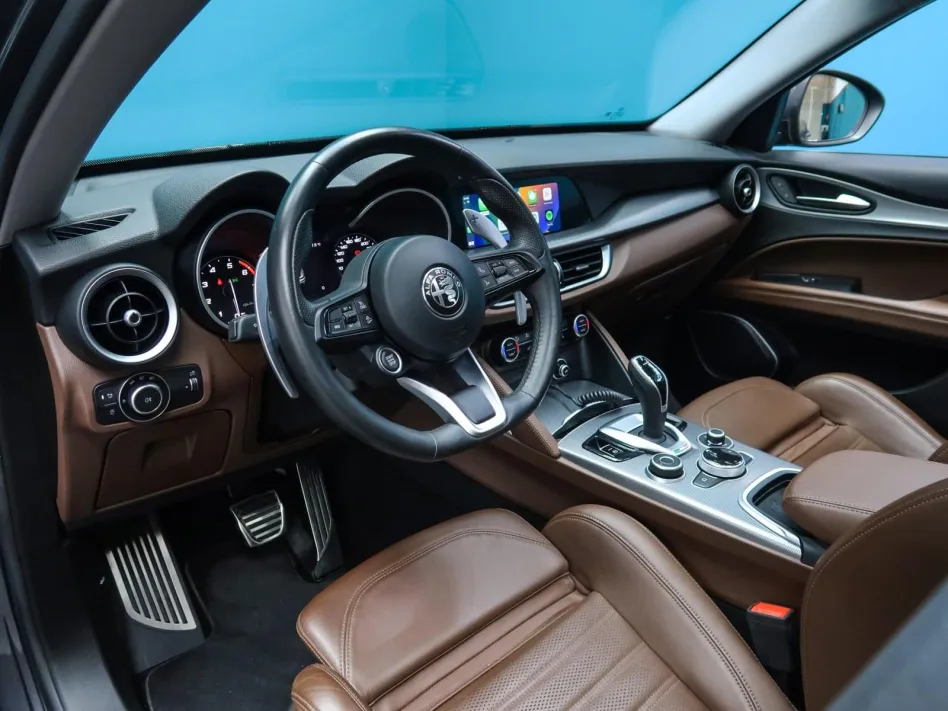 Alfa Romeo Stelvio 2.0 GASOLINA 280CV VELOCE