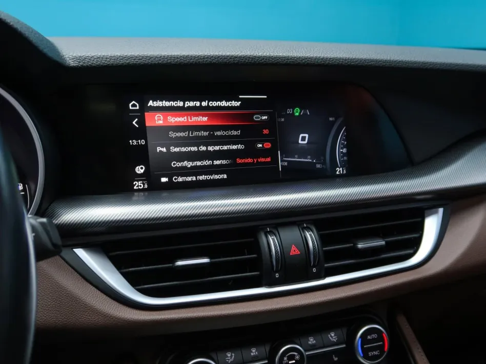 Alfa Romeo Stelvio 2.0 GASOLINA 280CV VELOCE