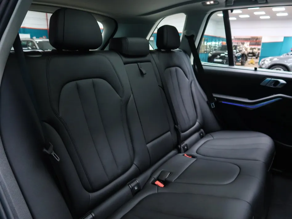 BMW X5 XDRIVE25D 231CV