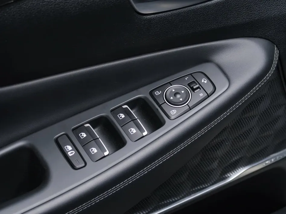 Hyundai Santa Fe 1.6 TGDI PHEV TECNO AUTO 4X4 PLUG-IN 265