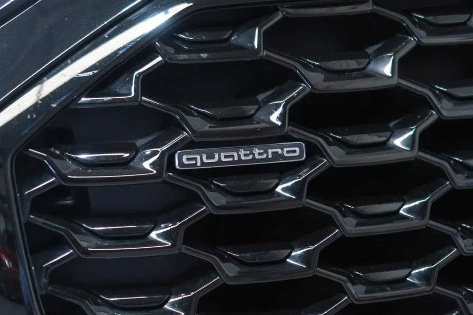 Audi Q5 Sportback BLACK LINE EDITION 40 TDI QUATTRO 204CV