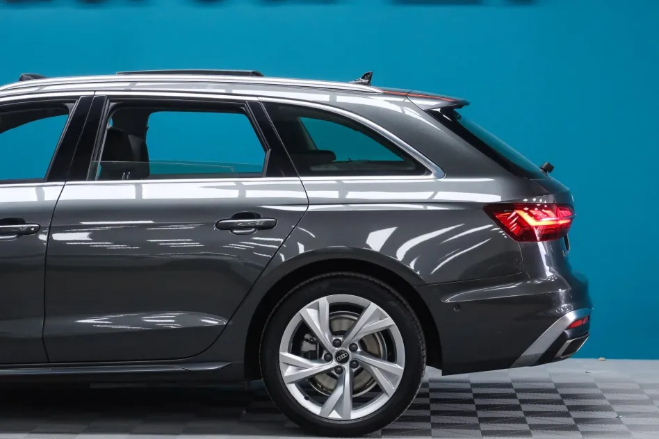 Audi A4 AVANT S LINE 35 TDI 163CV S TRONIC