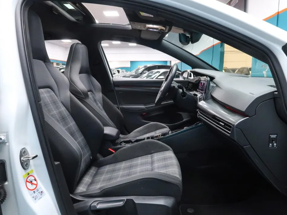 Volkswagen Golf GTD 2.0 TDI 200CV DSG
