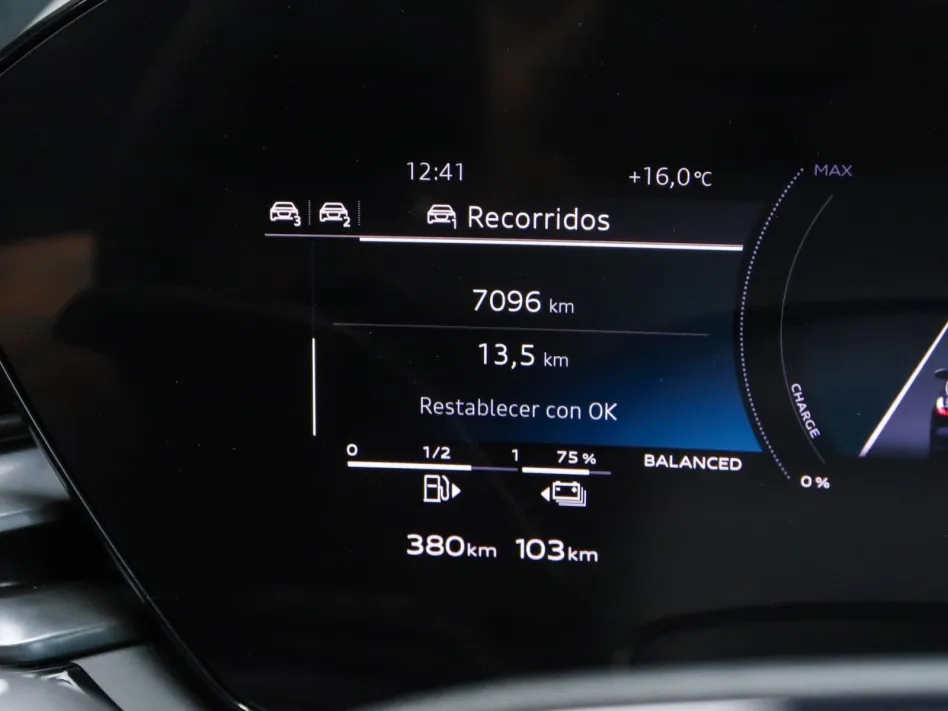 Audi A5 AVANT 367CV TFSI e BLACK LINE