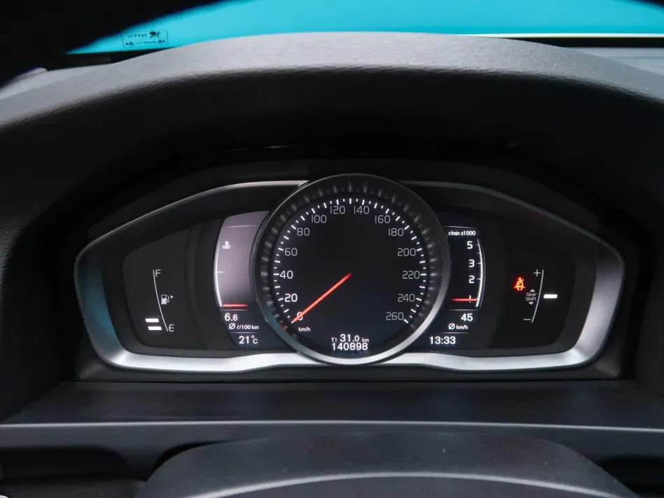 Volvo V60 D3 MOMENTUM 150CV