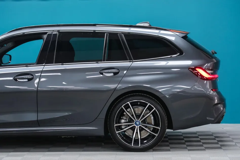BMW Serie 3 320e  TOURING PACK M E DRIVE