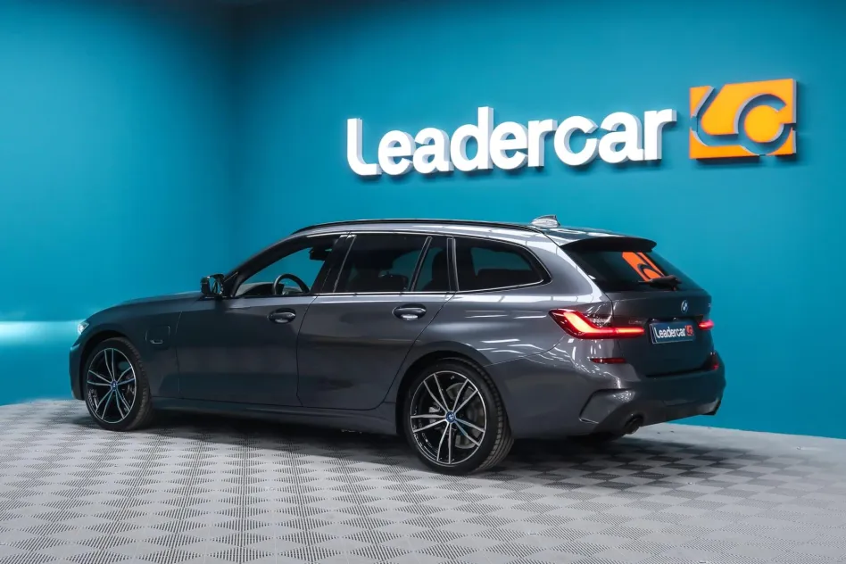 BMW Serie 3 320e  TOURING PACK M E DRIVE