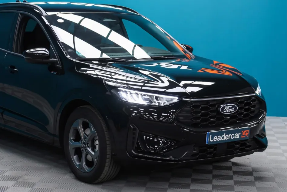 Ford Kuga ST-LINE 2.5 DURATEC FHEV 180CV  AUTO