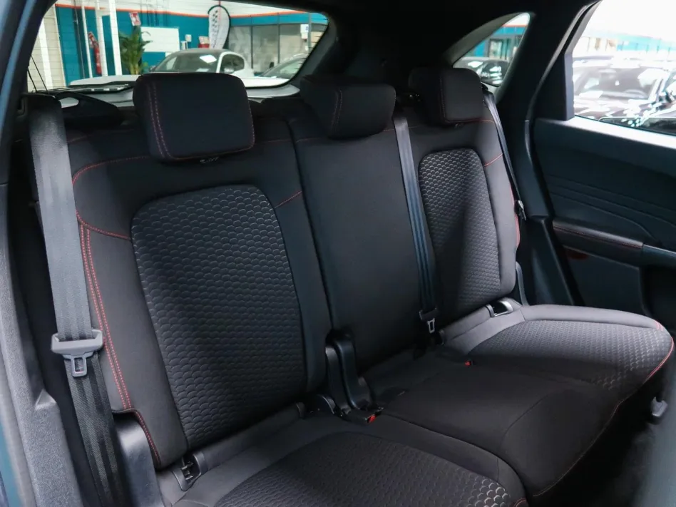 Ford Kuga ST-LINE 2.5 DURATEC FHEV 180CV  AUTO