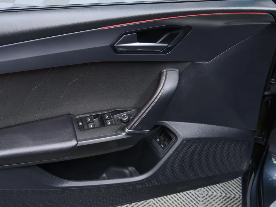 Cupra LeÓn SP 1.4 E-HYBRID 245 CV