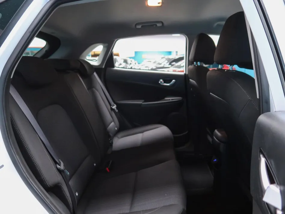 Hyundai Kona 1.6 GDI HEV MAXX DCT 141CV