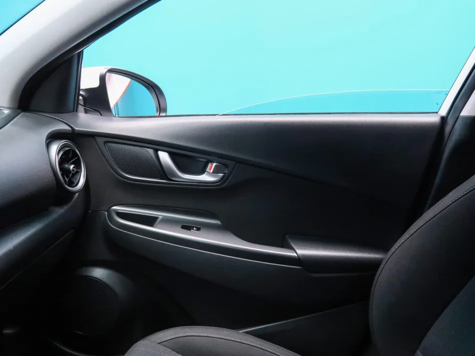 Hyundai Kona 1.6 GDI HEV MAXX DCT 141CV