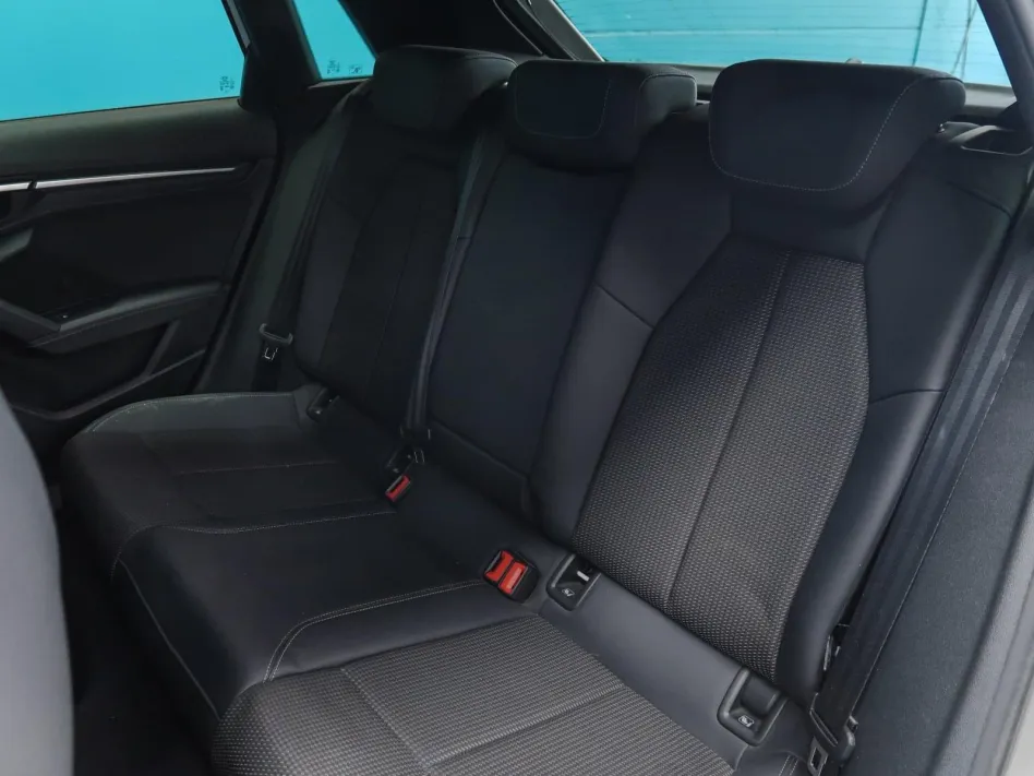 Audi A3 SPORTBACK S LINE 40 TFSI E 204CV