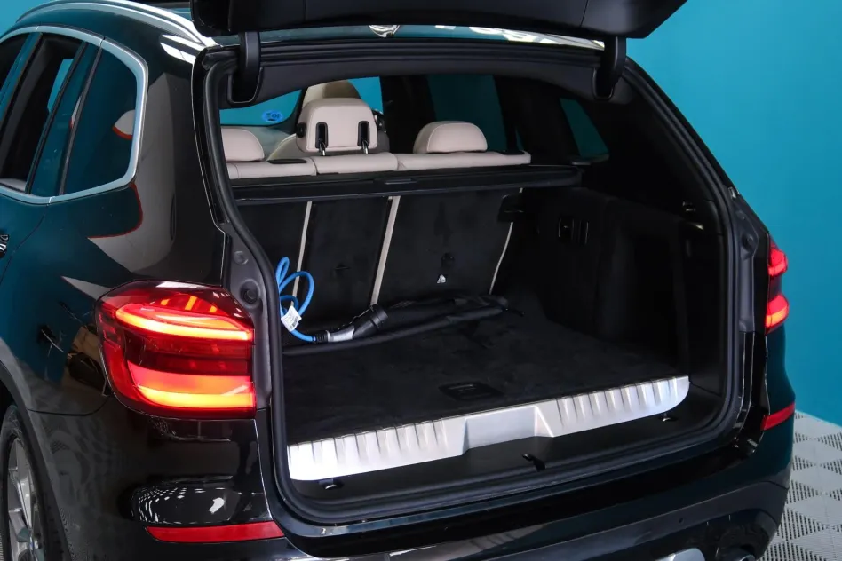 BMW X3 XDRIVE30E 299CV