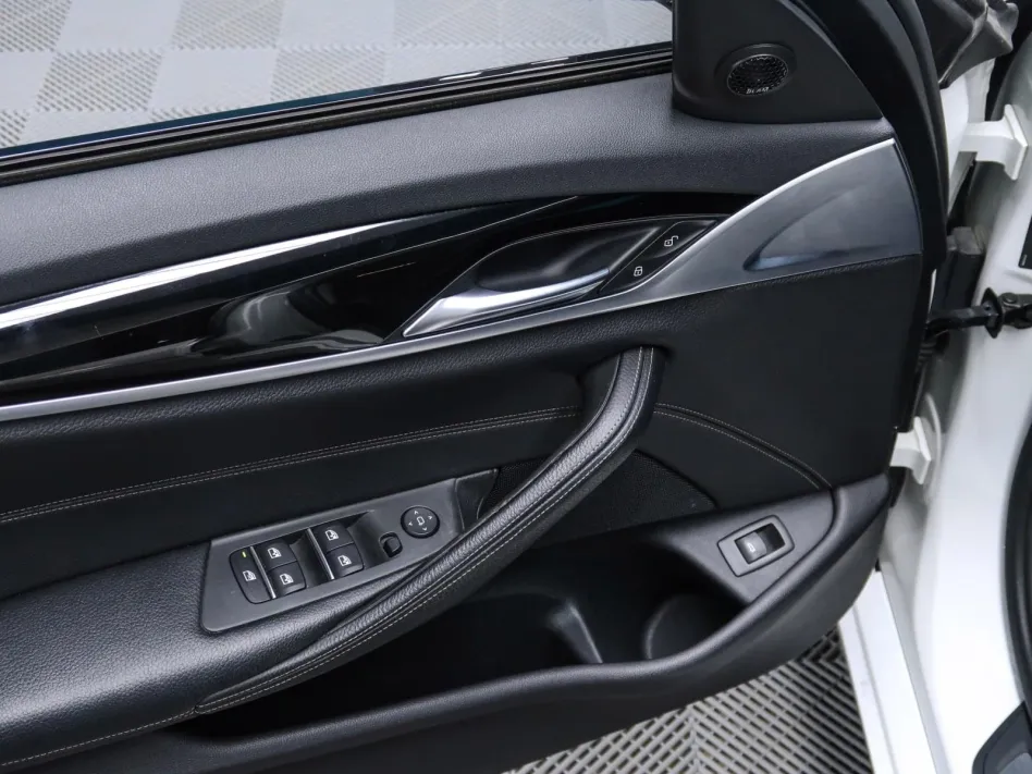 BMW Serie 5 530DA SPORTLINE 265CVS