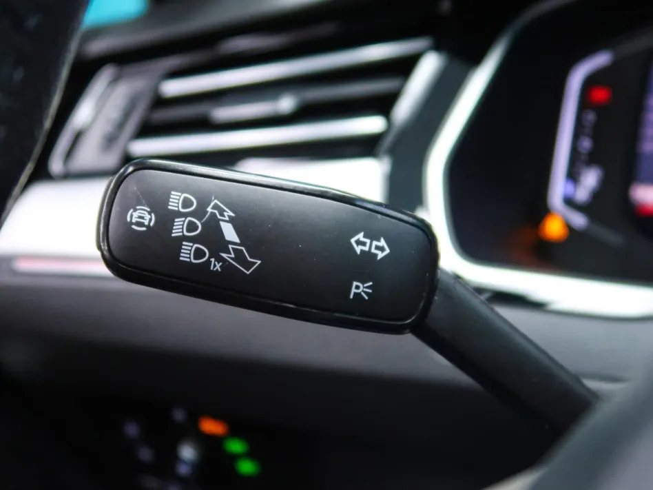 Volkswagen Passat R-LINE 2.0 TDI 190CV DSG VARIANT