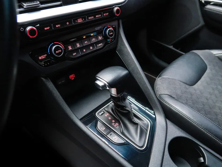 Kia Niro CROSSOVER 1.6 GDI HEV 141CV DRIVE