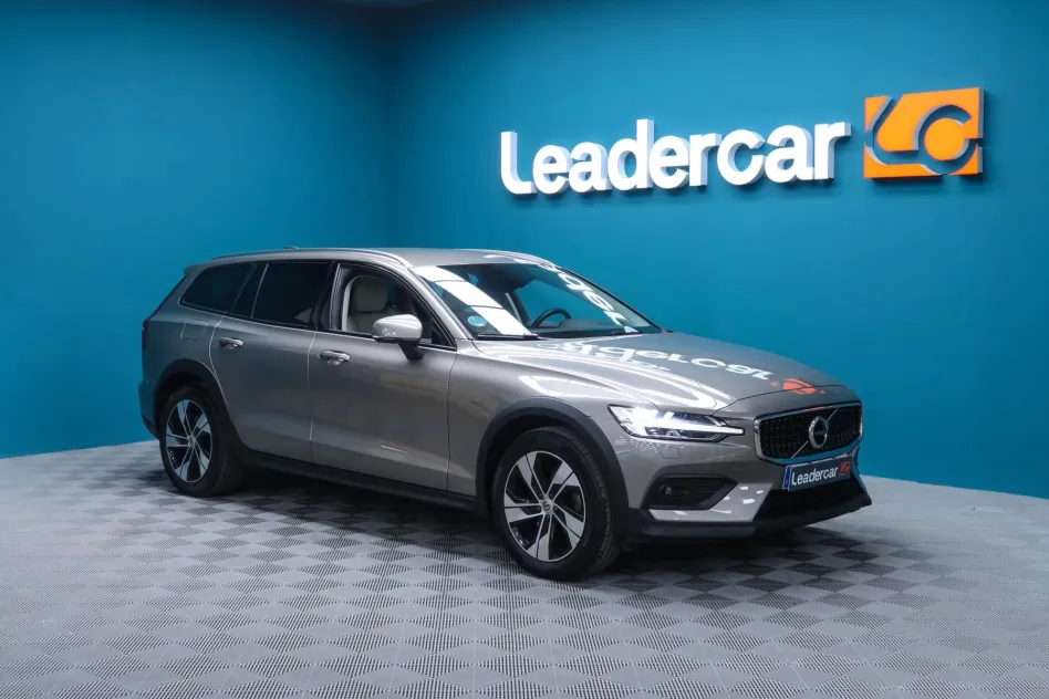 Volvo V60 Cross Country 2.0 B4 D AWD CROSS COUNTRY 197CV