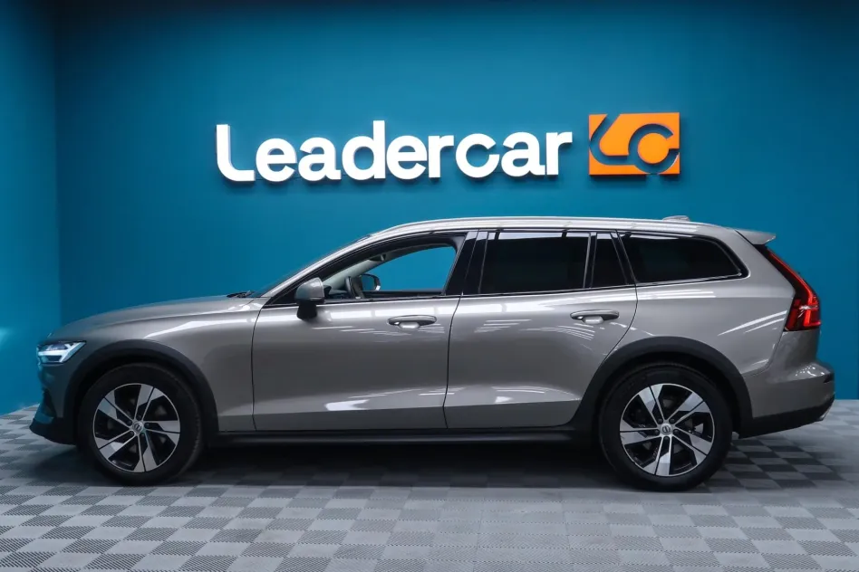 Volvo V60 Cross Country 2.0 B4 D AWD CROSS COUNTRY 197CV