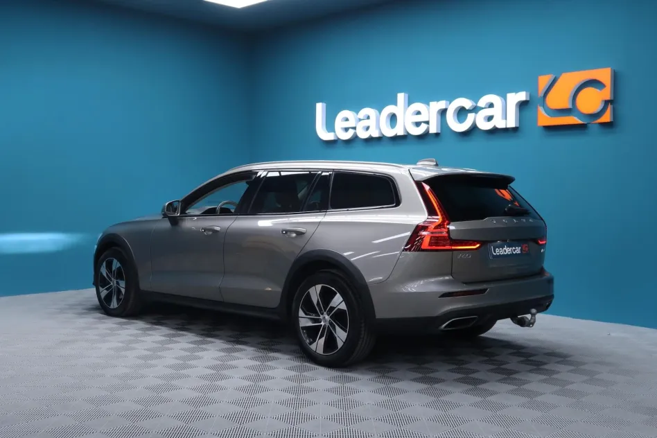 Volvo V60 Cross Country 2.0 B4 D AWD CROSS COUNTRY 197CV