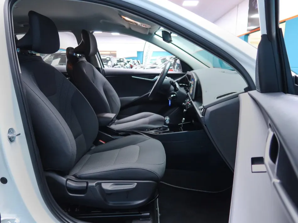 Kia Niro CROSSOVER DRIVE 1.6 GDI HEV 141CV
