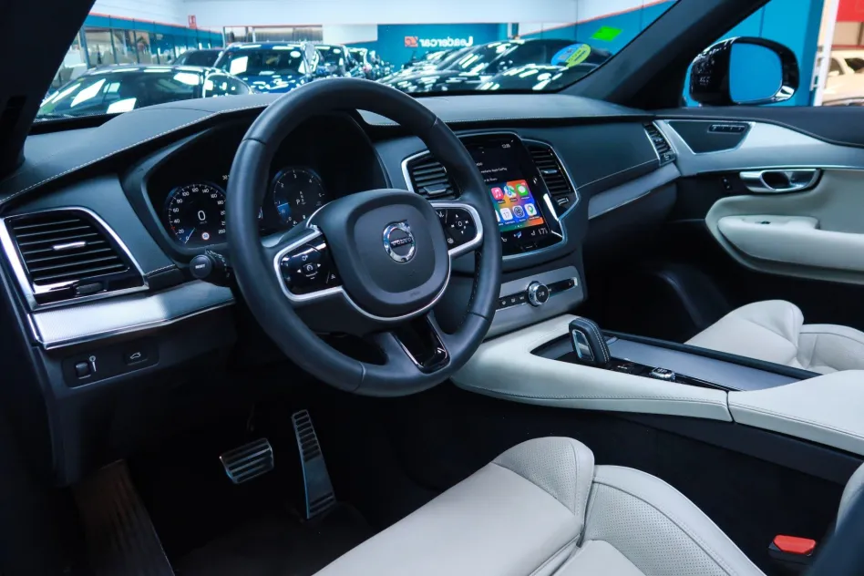 Volvo Xc90 2.0 B5 D AWD R-DESING AUTO 235CV