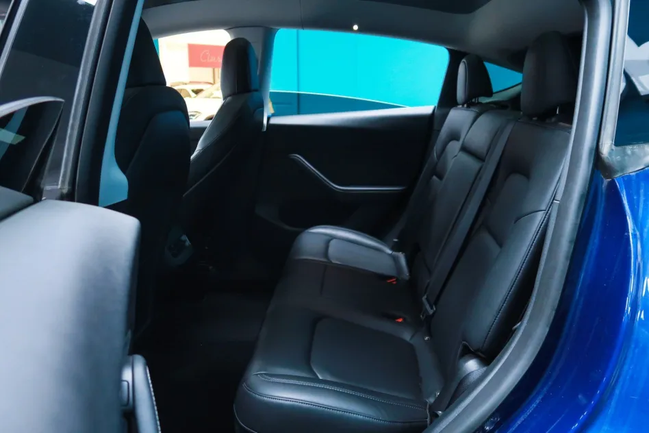 Tesla Model Y GRAN AUTONOMÍA 4WD 514CV