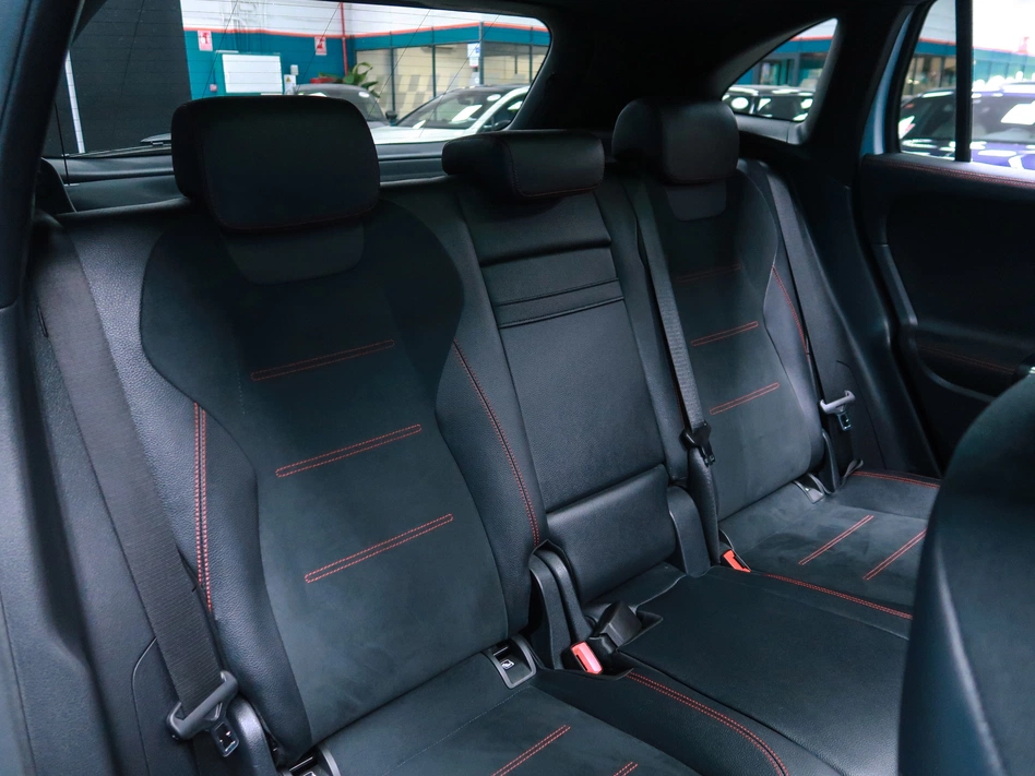 Mercedes-benz Gla 200 AMG LINE 163CV