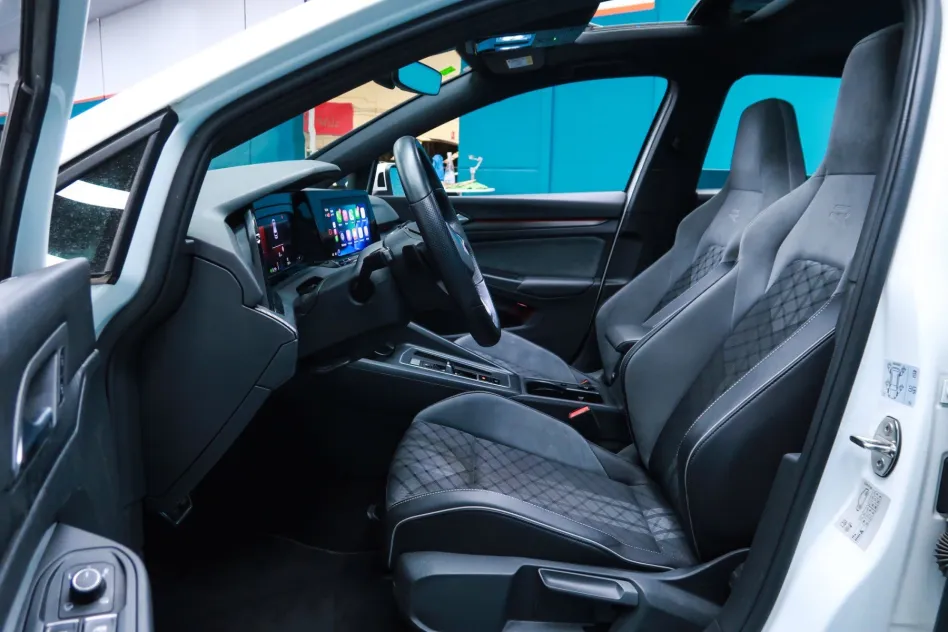 Volkswagen Golf R LINE 1.5 ETSI 150 CV