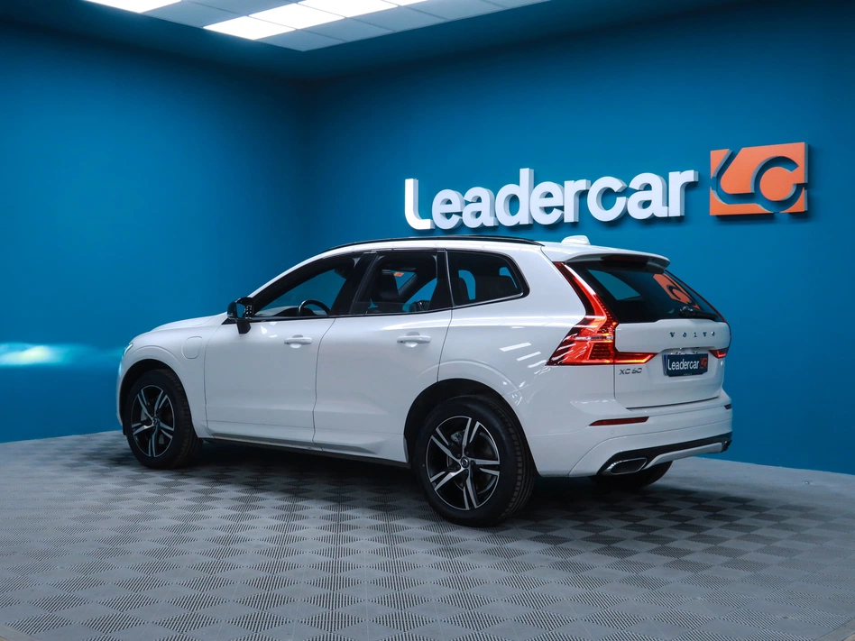 Volvo Xc60 2.0 T6 AWD  RECHARGE R-DESIGN AUTO 350CV