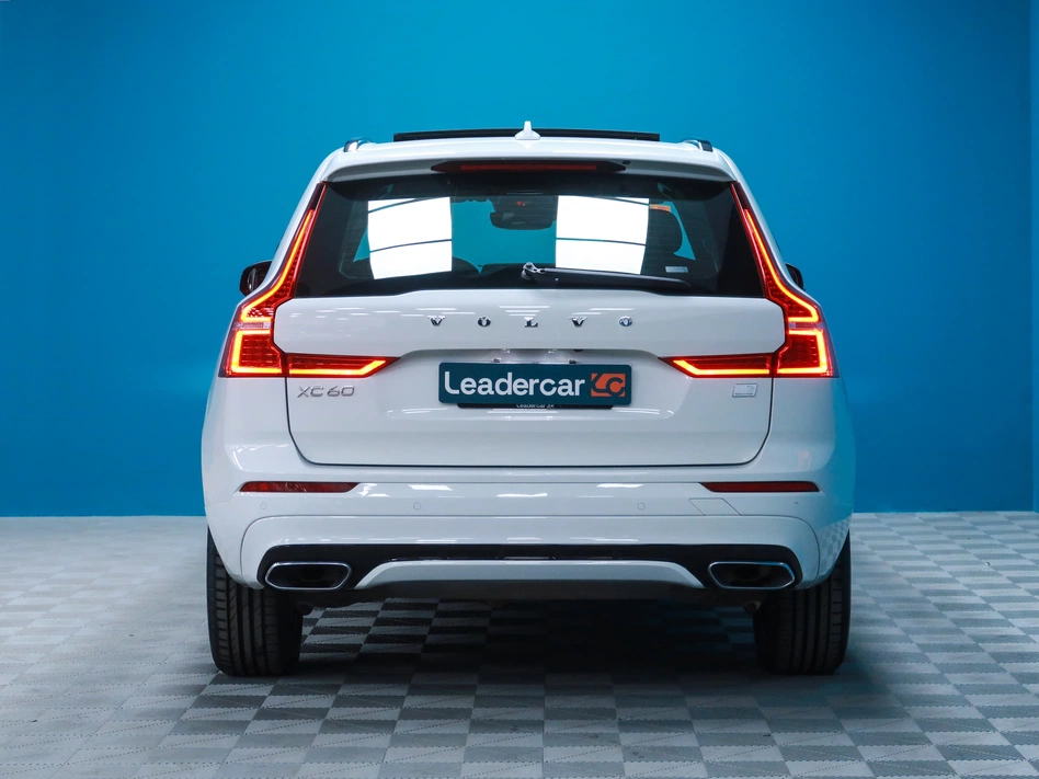 Volvo Xc60 2.0 T6 AWD  RECHARGE R-DESIGN AUTO 350CV