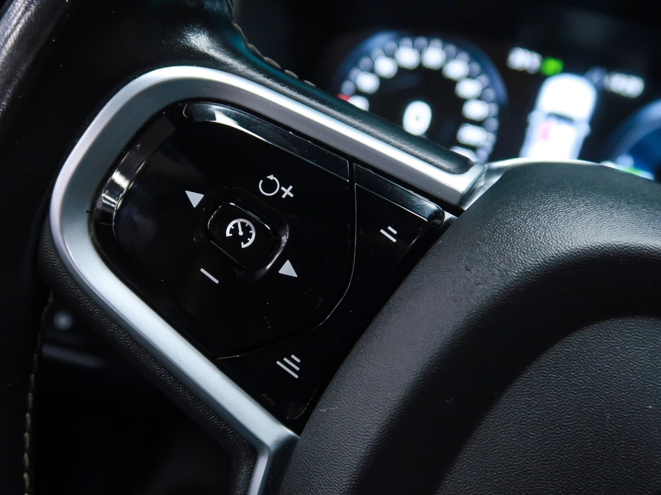 Volvo Xc60 2.0 T6 AWD  RECHARGE R-DESIGN AUTO 350CV