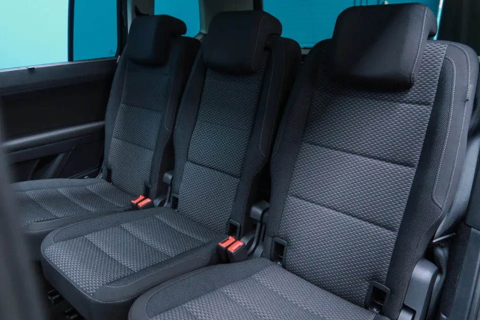 Volkswagen Touran ADVANCE 2.0 TDI 150CV DSG