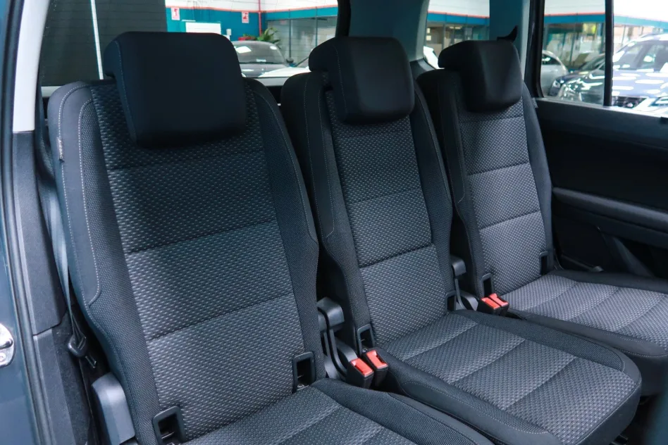 Volkswagen Touran ADVANCE 2.0 TDI 150CV DSG