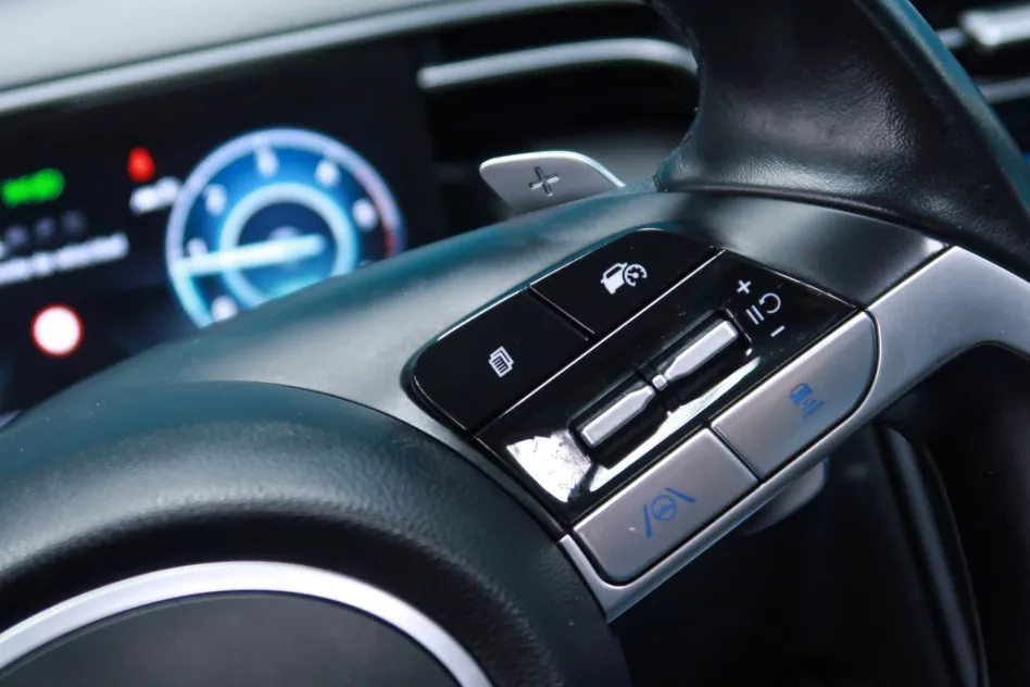 Hyundai Tucson TECNO SKY 48v 136CV