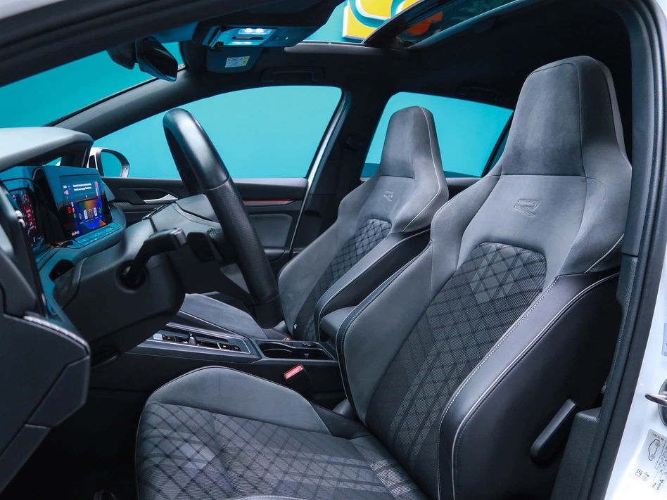 Volkswagen Golf R LINE 1.5 ETSI 150 CV