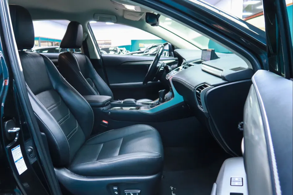 Lexus Nx 2.5 300H  EXECUTIVE NAVIGATION 4WD 197CV